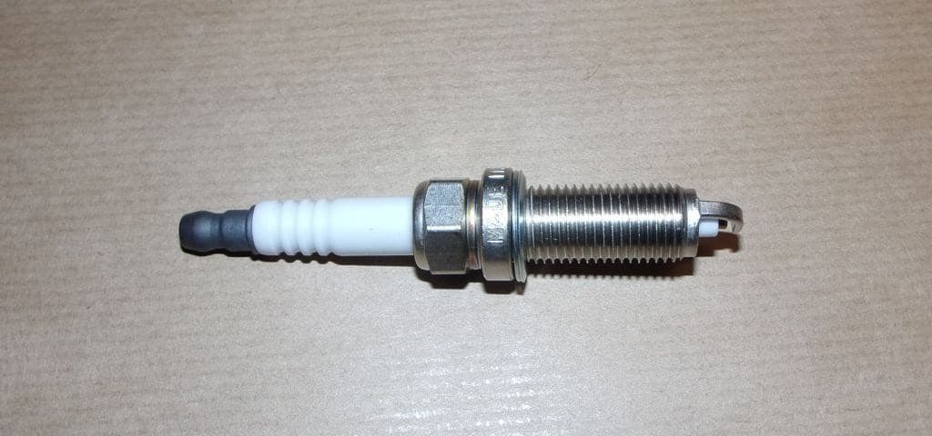 Tändstift - A555 R TWINGO III 1.0SCE från Autofrance - bild 2