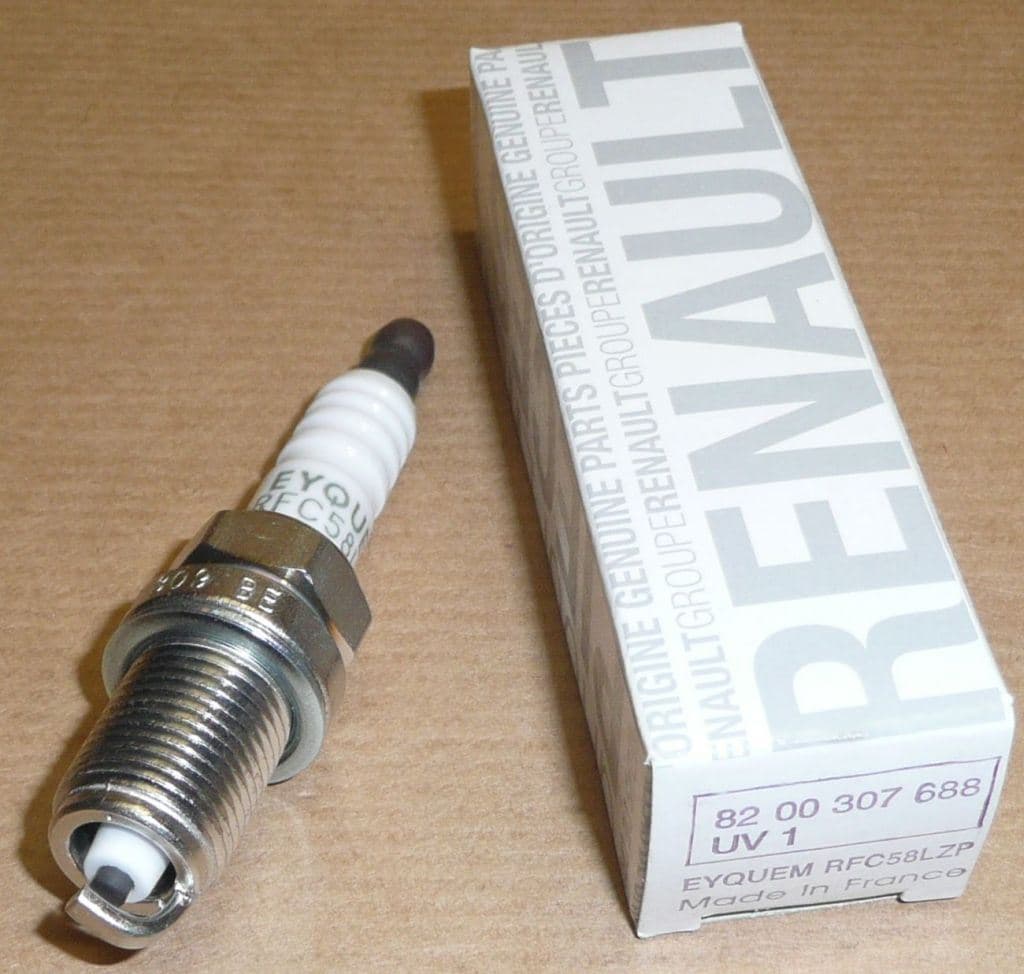 Tändstift - Renault Clio II/Kangoo 1.2 16V från Autofrance