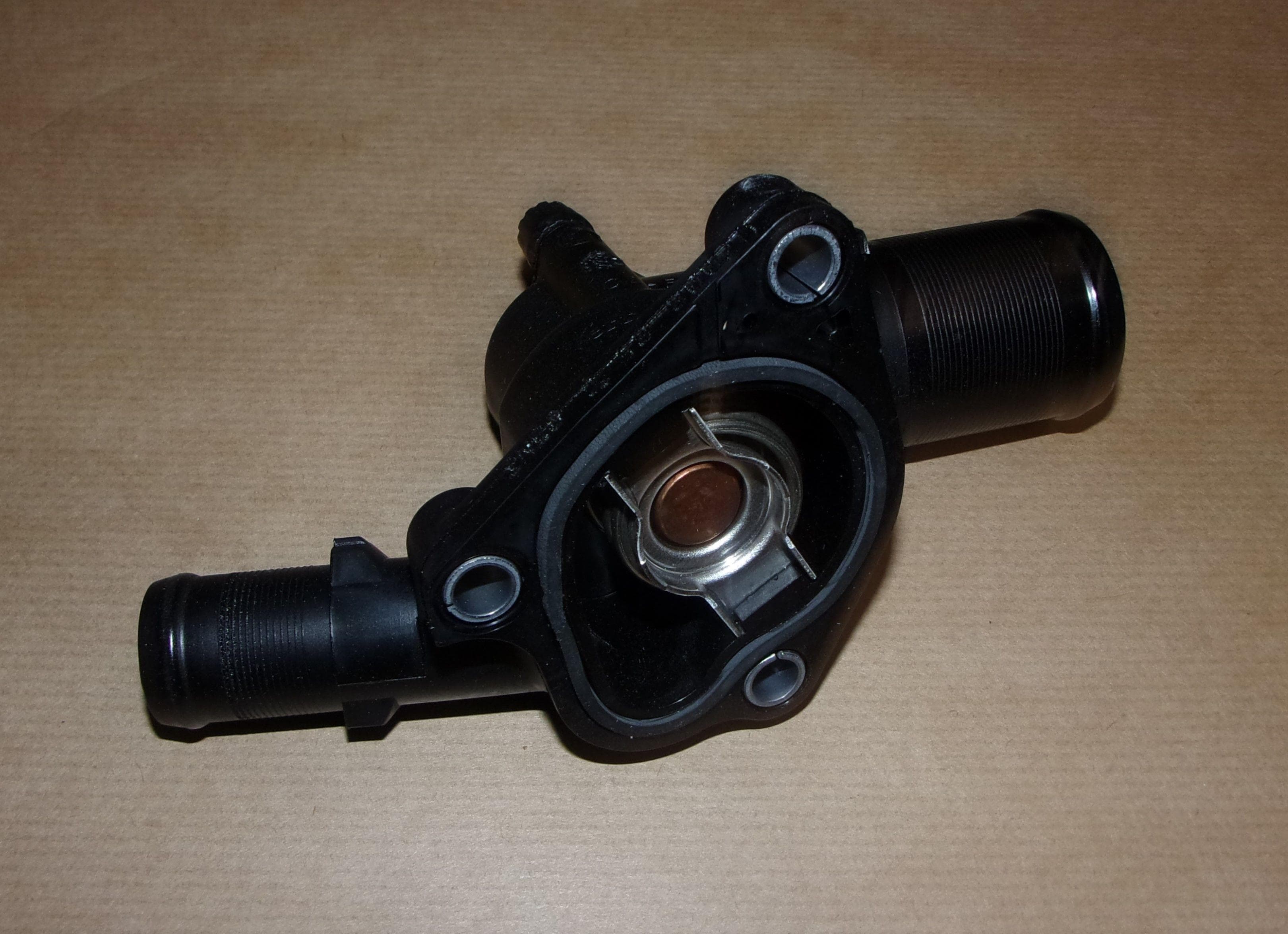 Termostathus - Renault Clio III 1.2 16V från Autofrance - bild 2