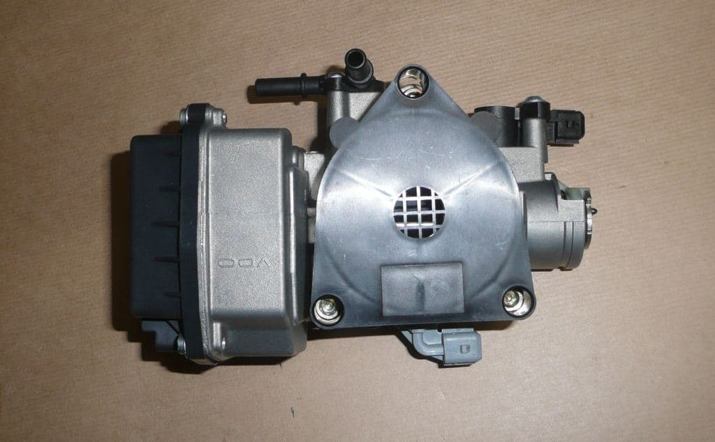 Trottelhus - Citroën C4/C5/P206 2.0 från Autofrance - bild 2