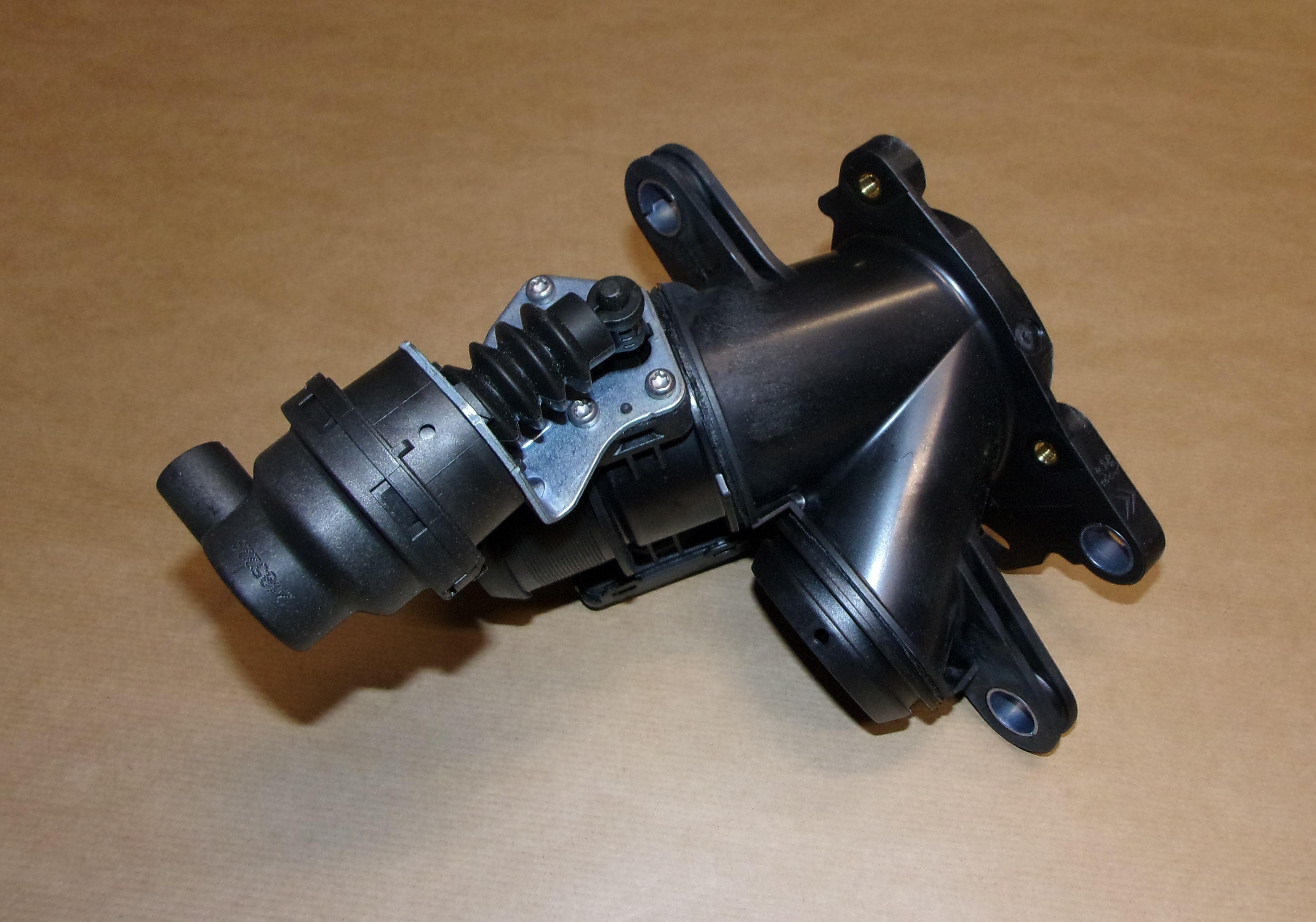 Trottelhus - Citroën C4 P 3008 2.0HDI från Autofrance - bild 4