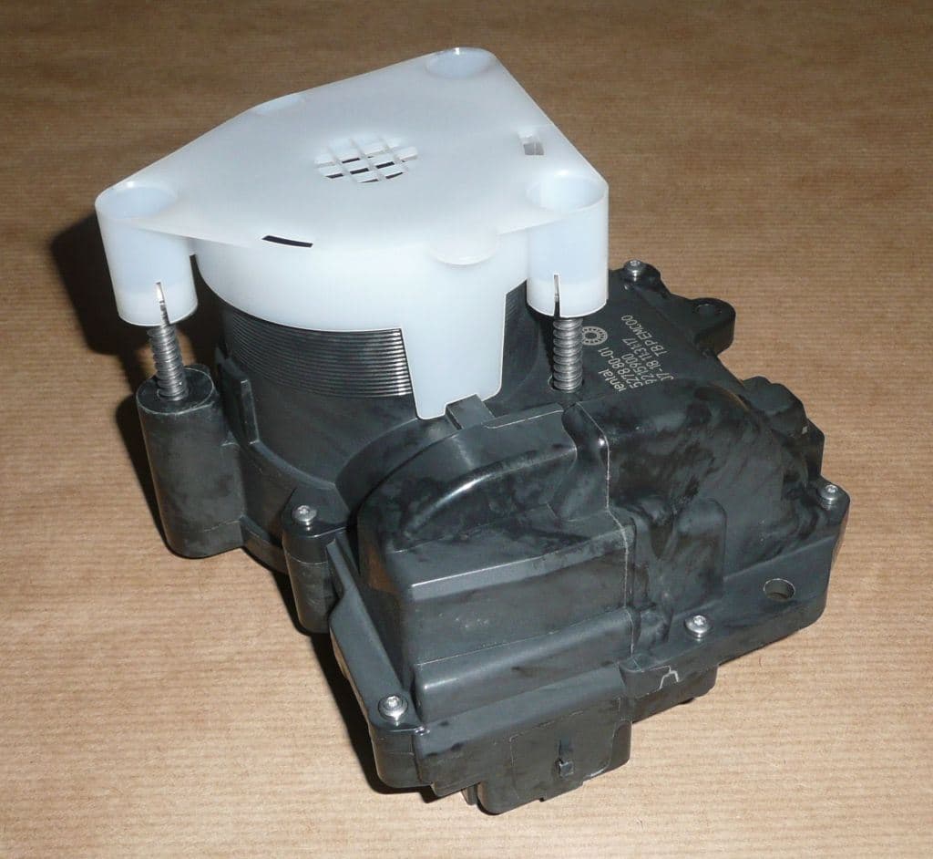 Trottelhus - Citroën C4/P207 1.6THP från Autofrance - bild 4