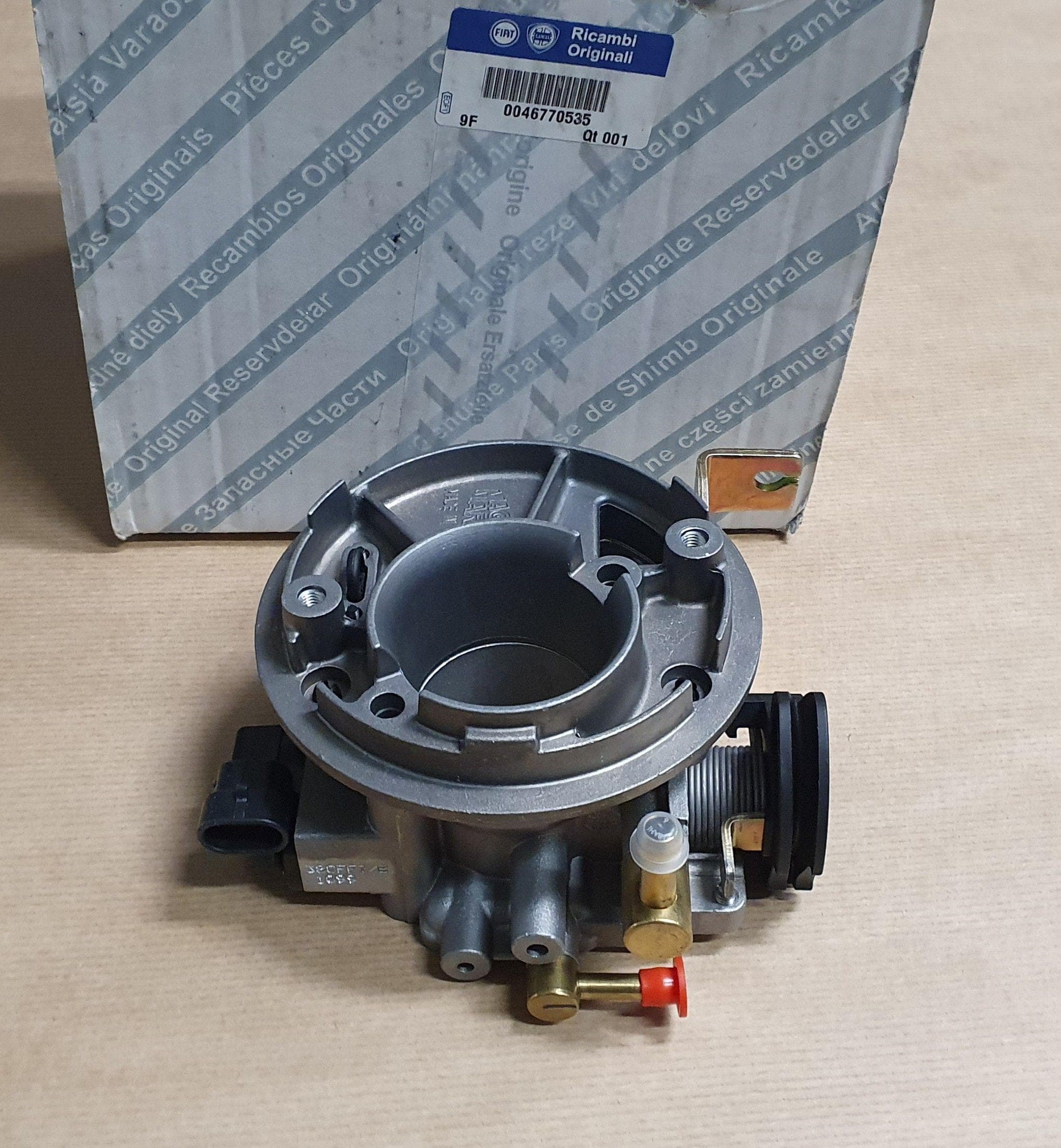 Trottelhus - Fiat Albea 1.3 från Autofrance