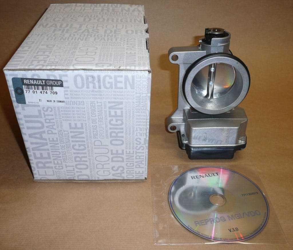 Trottelhus - Renault Clio II/Laguna II från Autofrance