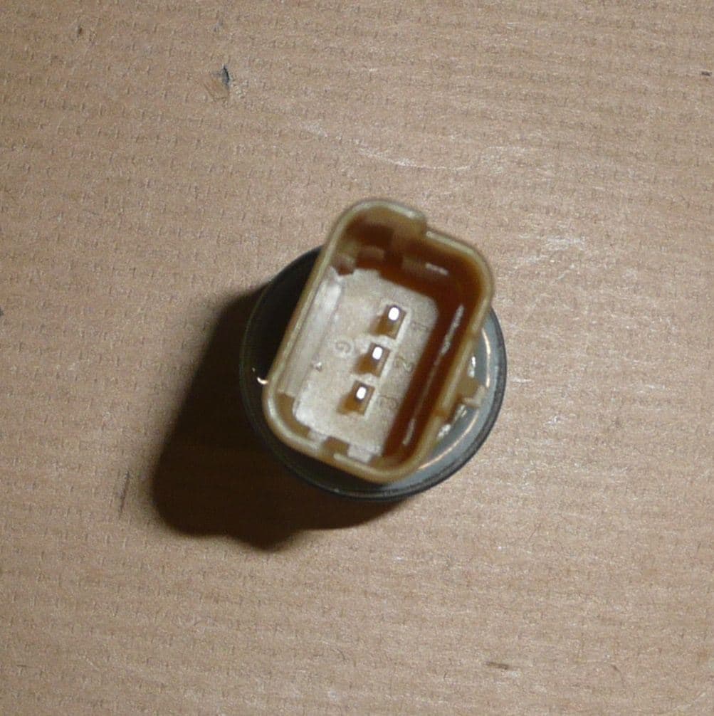 Tryckgivare Ac - Citroën C2/C5/C8, Peugeot 207/307 från Autofrance - bild 3