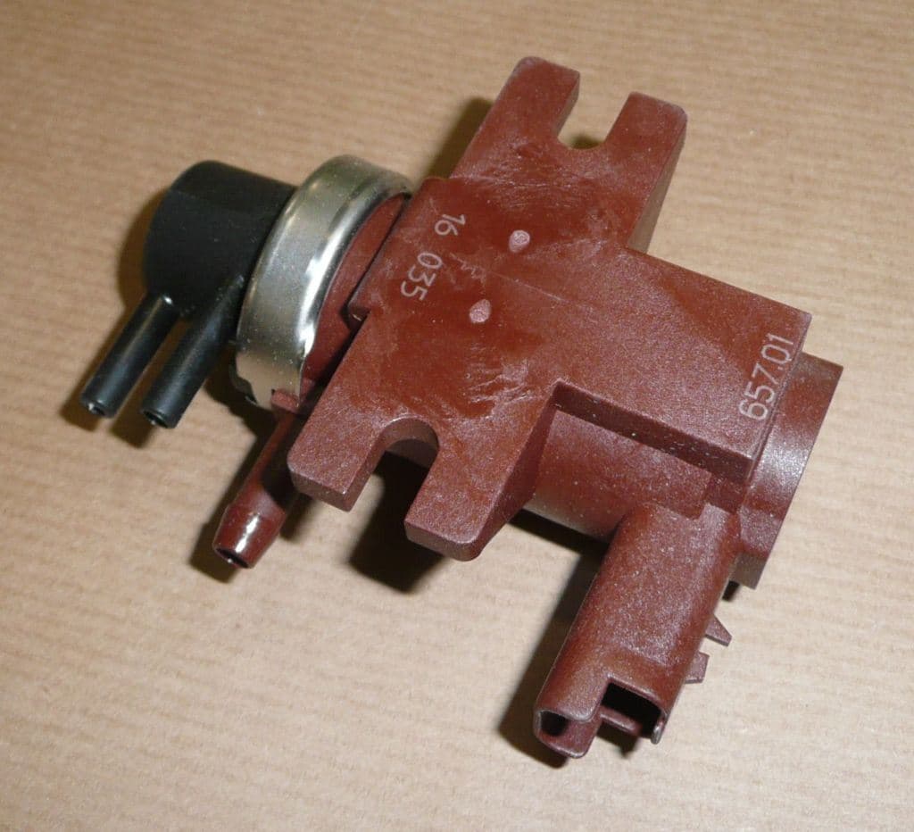 Turbo-magnetventil - Citroën C5 II P 207 1.6HDI från Autofrance - bild 4