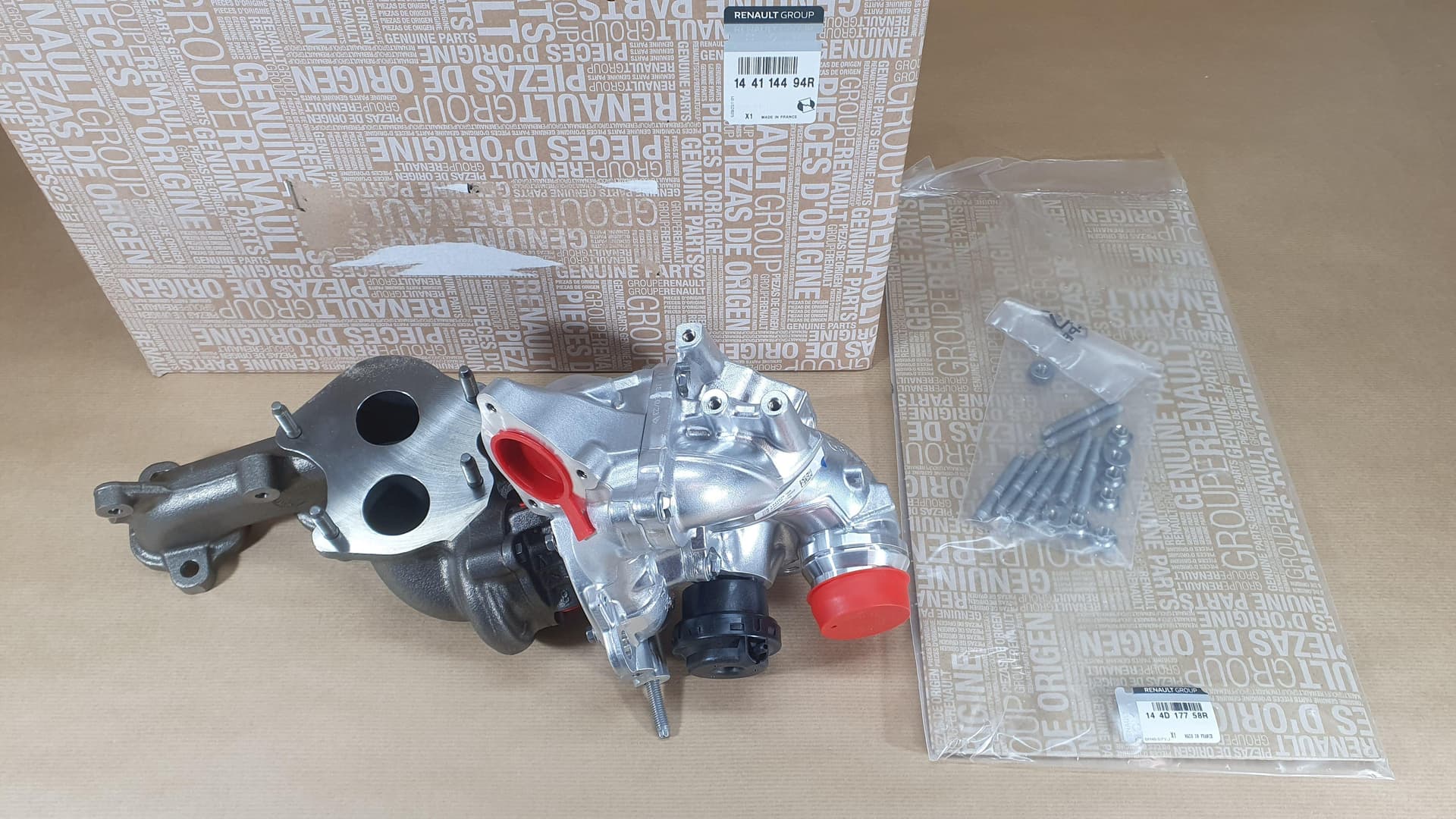 Turboaggregat - Renault Master III 2.3DCI, 14> från Autofrance