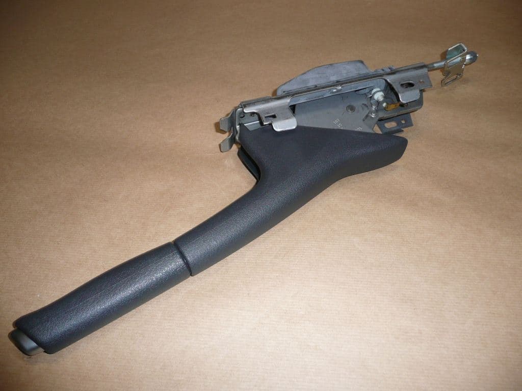 Vänster - REK Broms RECZ R CLIO II från Autofrance - bild 2