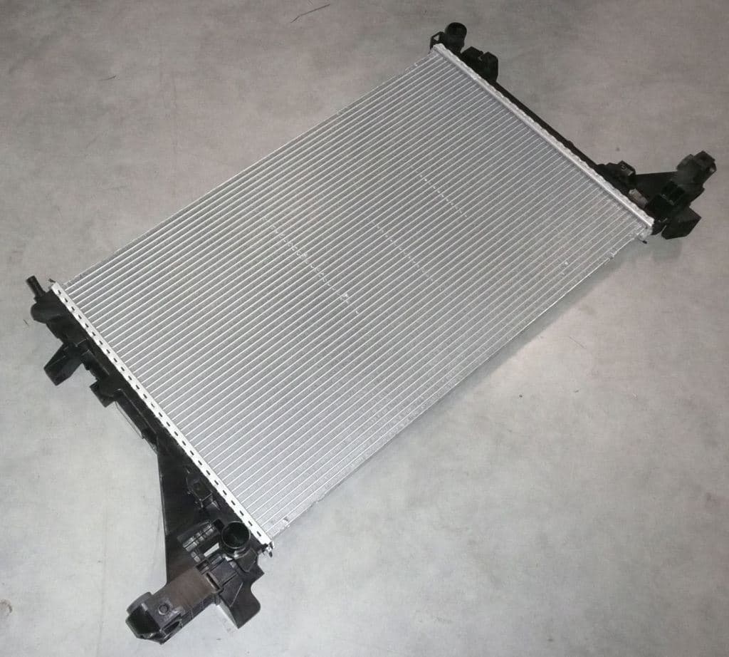 Vattenkylare - Renault Master III från Autofrance - bild 2
