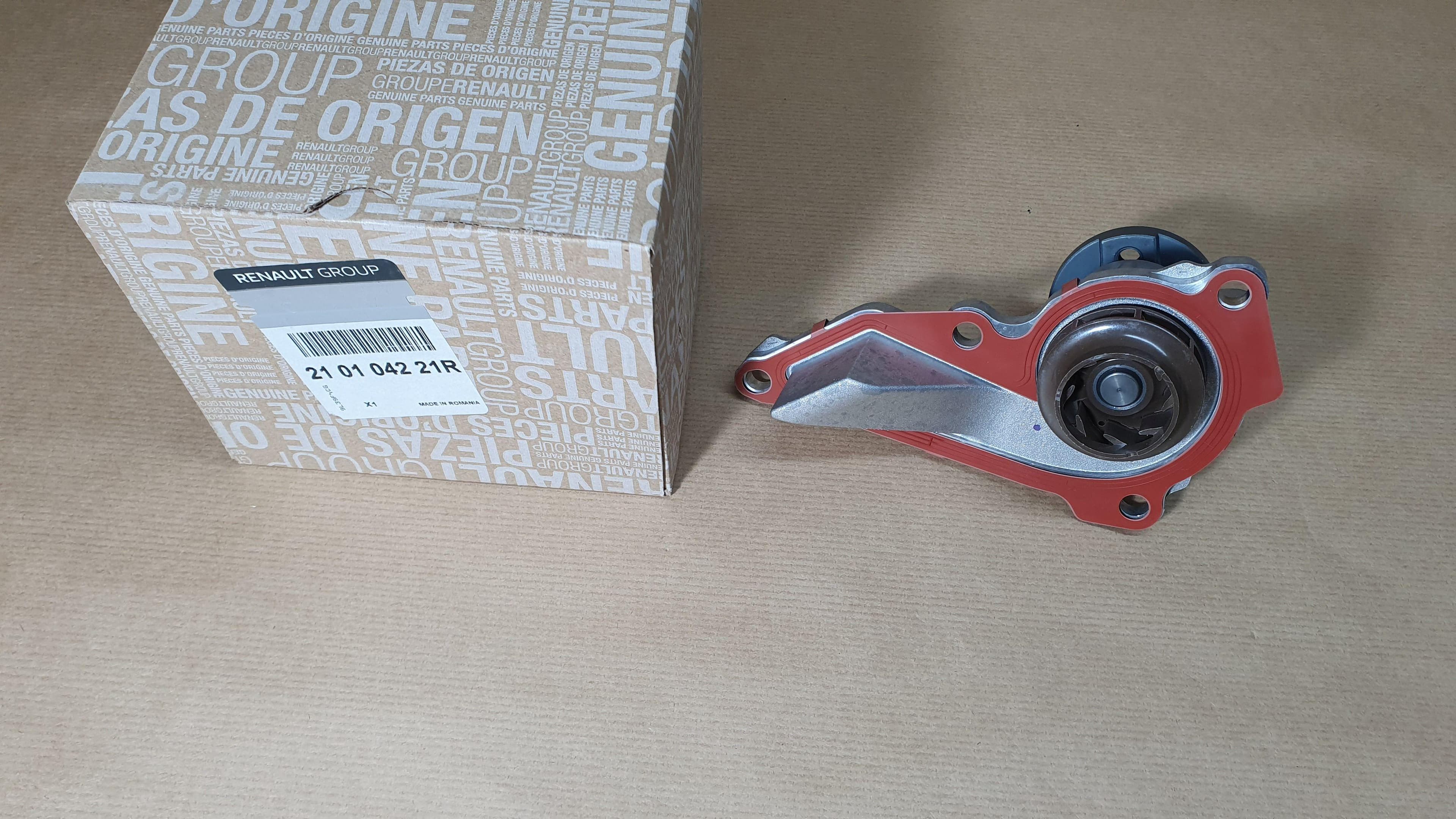Vattenpump - Dacia Sandero I/ii/iii 1.0/1.3TCE från Autofrance