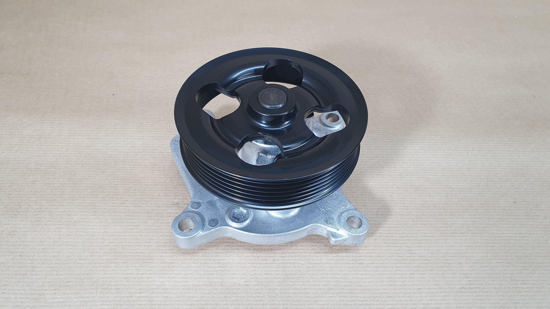 Vattenpump - Nissan Rogue II 2.5 från Autofrance - bild 2