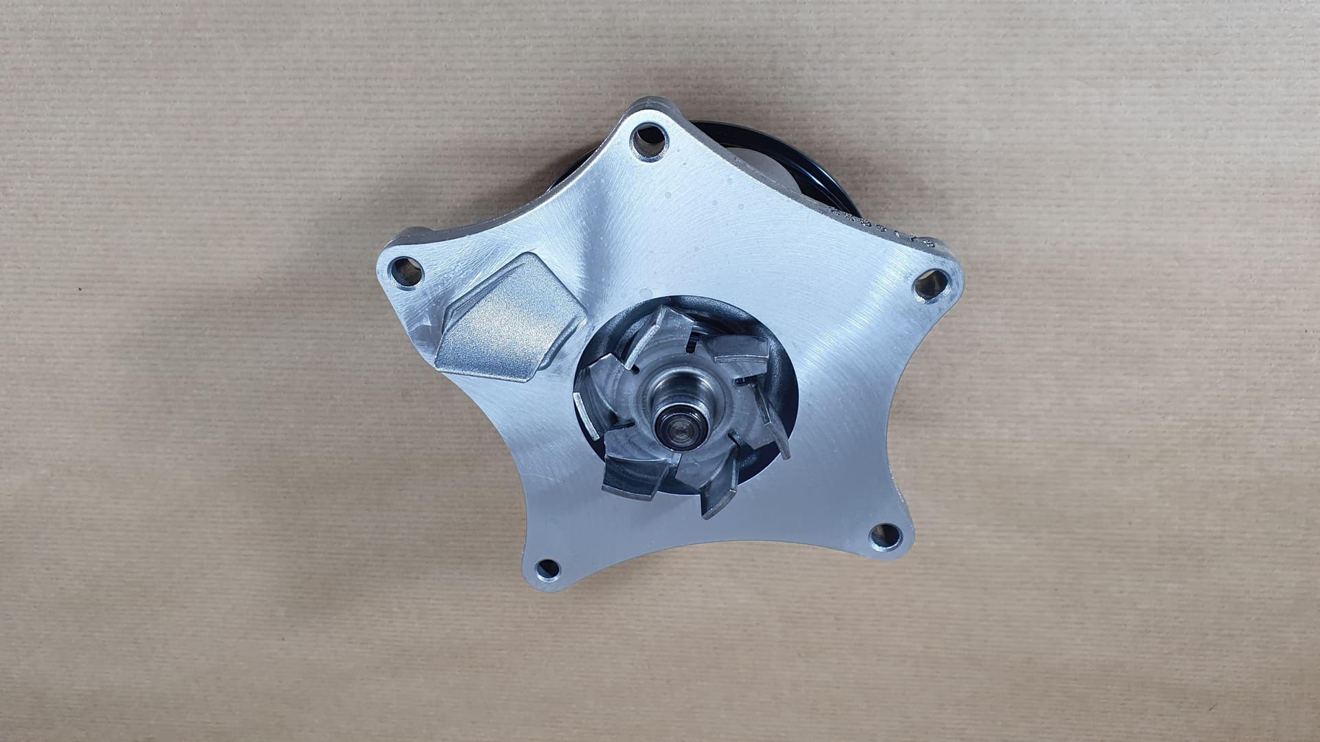 Vattenpump - Opel Adam 1.0 12V från Autofrance - bild 2