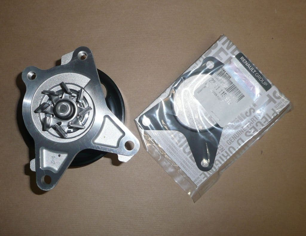 Vattenpump - Renault Clio III/Fluence 2.0 16V från Autofrance - bild 2