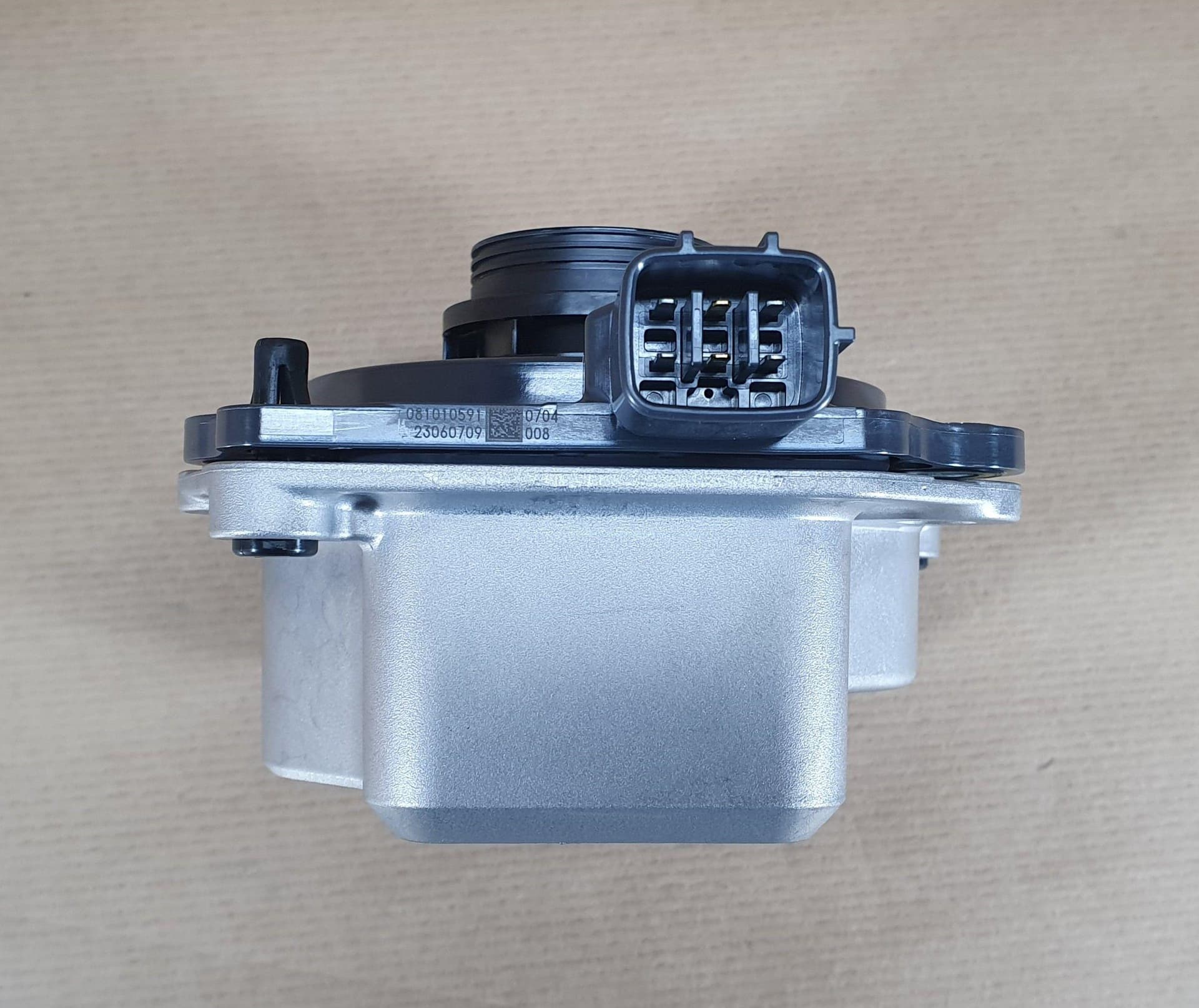 Vattenpump - Renault Clio V 1.6 E-tech från Autofrance - bild 3