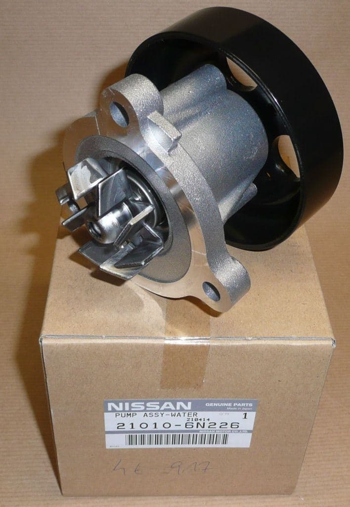 Vattenpump - Renault Koleos 2.5, 08> från Autofrance
