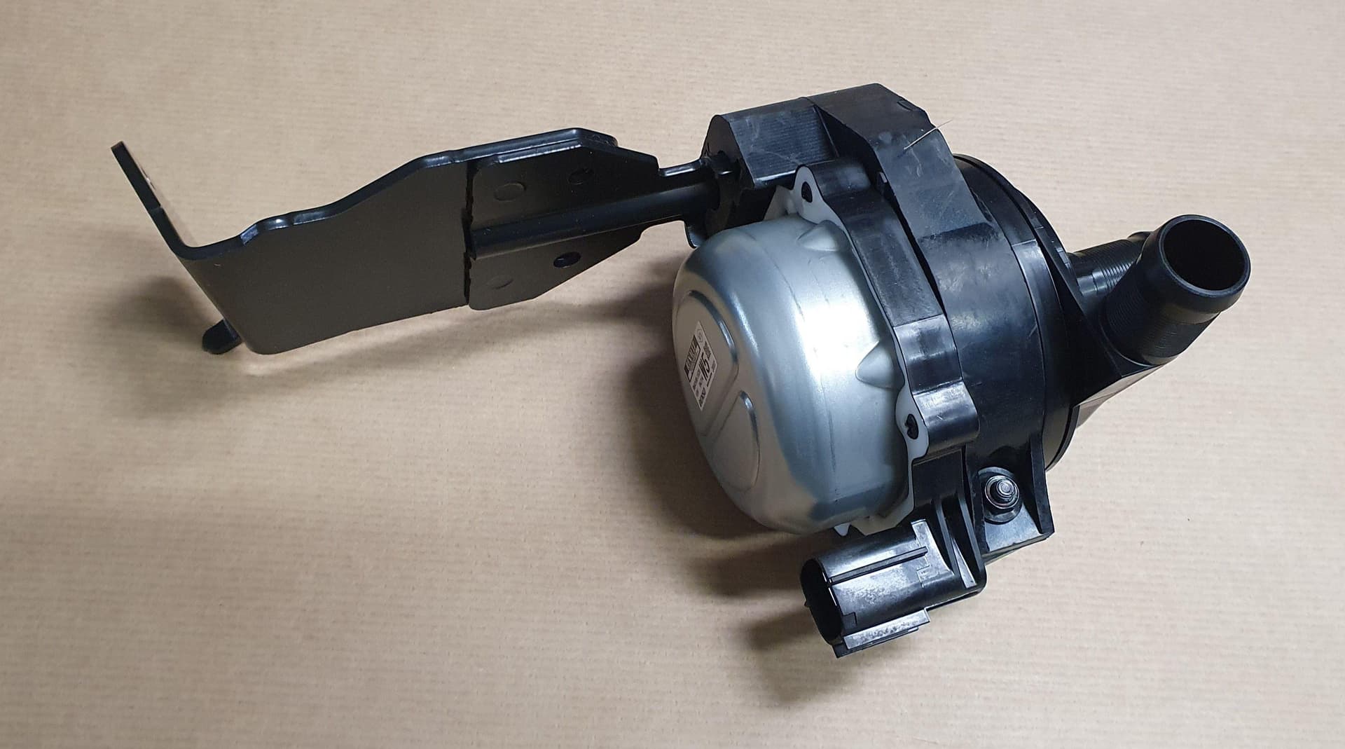Vattenpump - Renault Master III 2.3DCI från Autofrance - bild 2