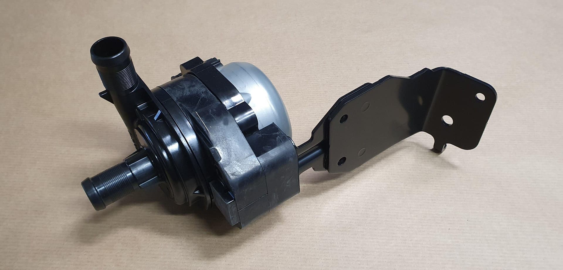 Vattenpump - Renault Master III 2.3DCI från Autofrance - bild 3