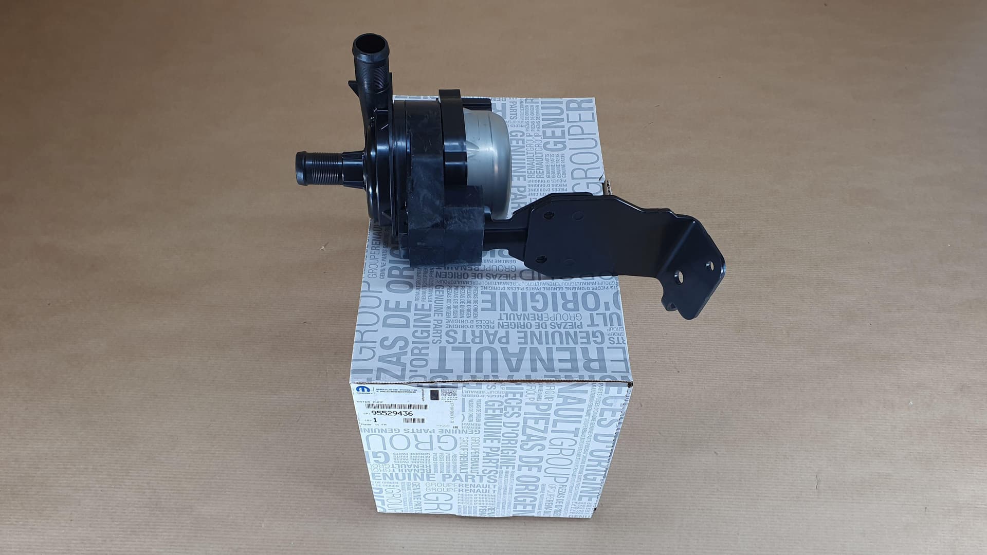 Vattenpump - Renault Master III 2.3DCI från Autofrance