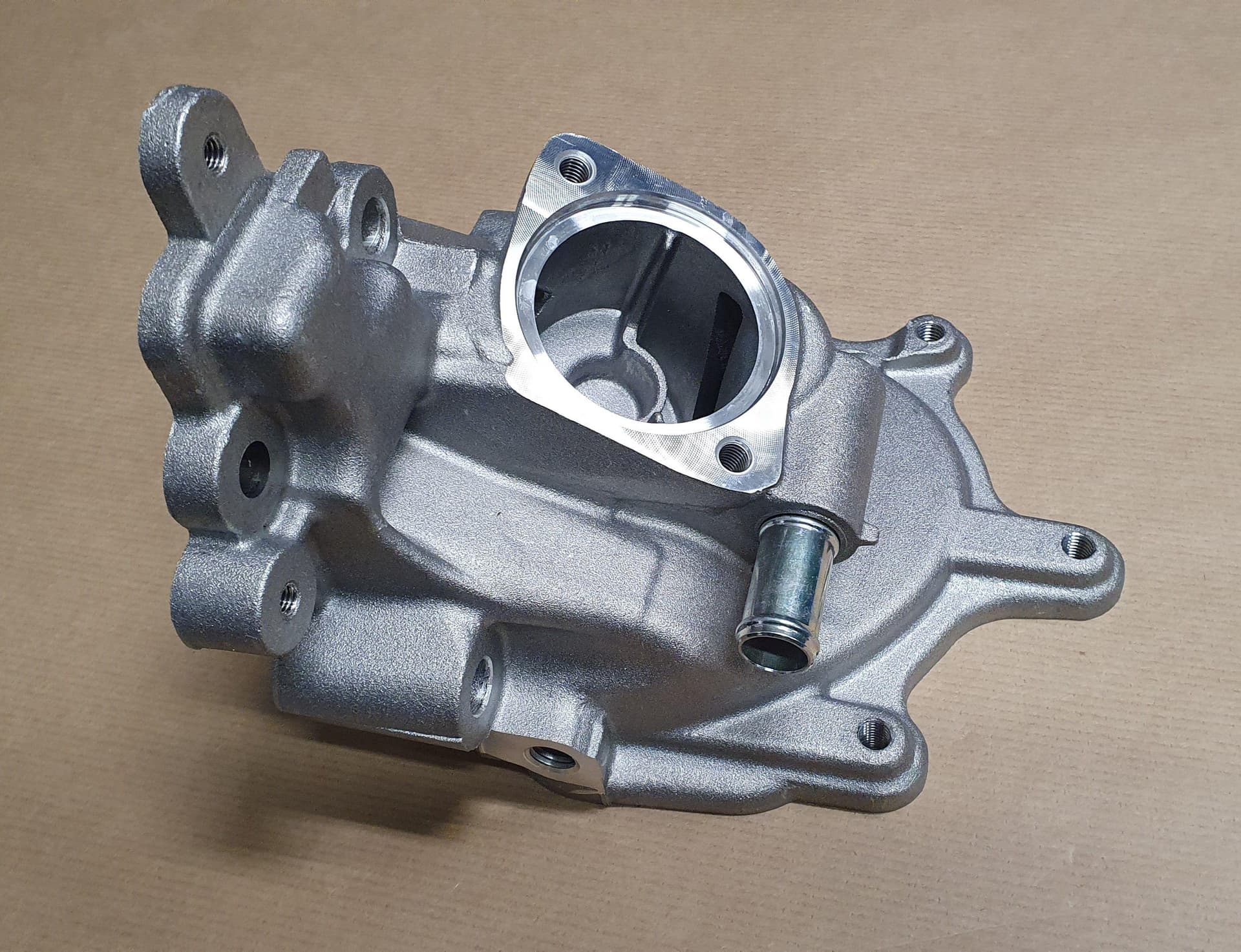 Vattenpump - Renault Megane E-tech 1.6 från Autofrance - bild 2