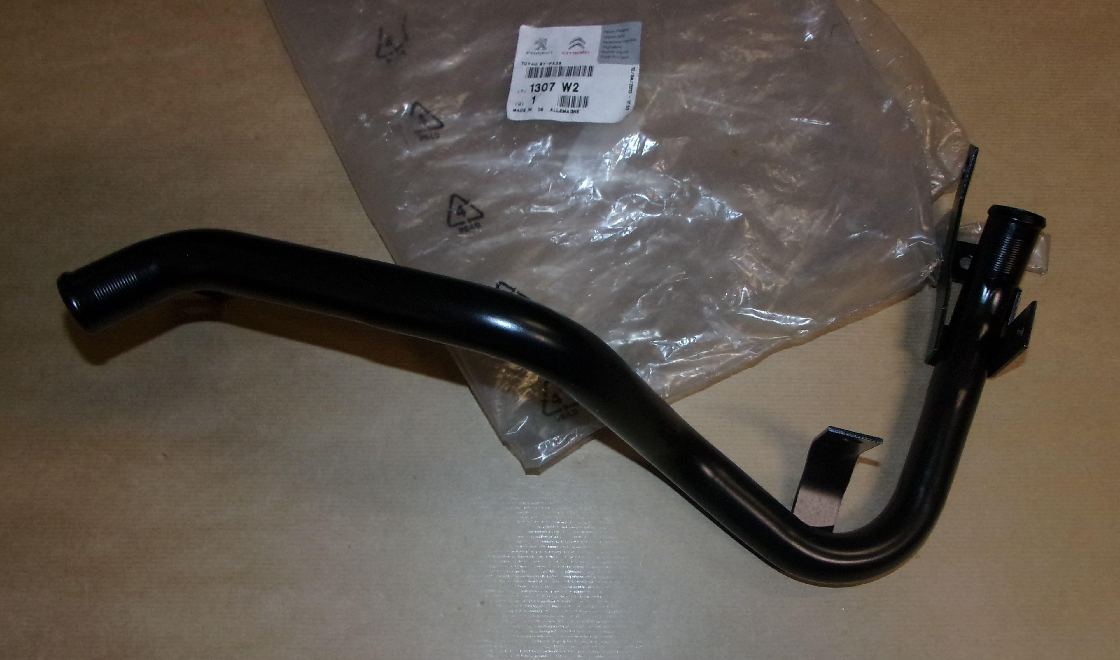 Vattenslang - Citroën Berlingo 1.9D från Autofrance