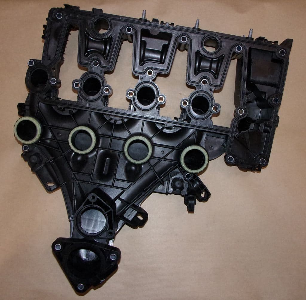 Ventilkåpa - Citroën C5(x7)/C8 2.0HDI från Autofrance