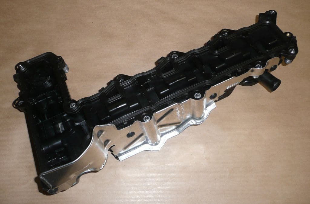Ventilkåpa Motor - Citroën C4/P308 2.0HDI från Autofrance - bild 2