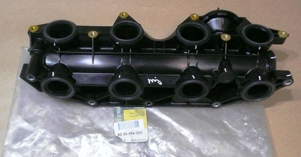 Ventilkåpa - Renault Espace IV 2.2DCI från Autofrance