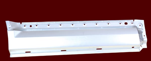 Sidoplåt bakom bakhjul hö, för enkelhjul, hjulbas 4489mm — Höger från Galwin