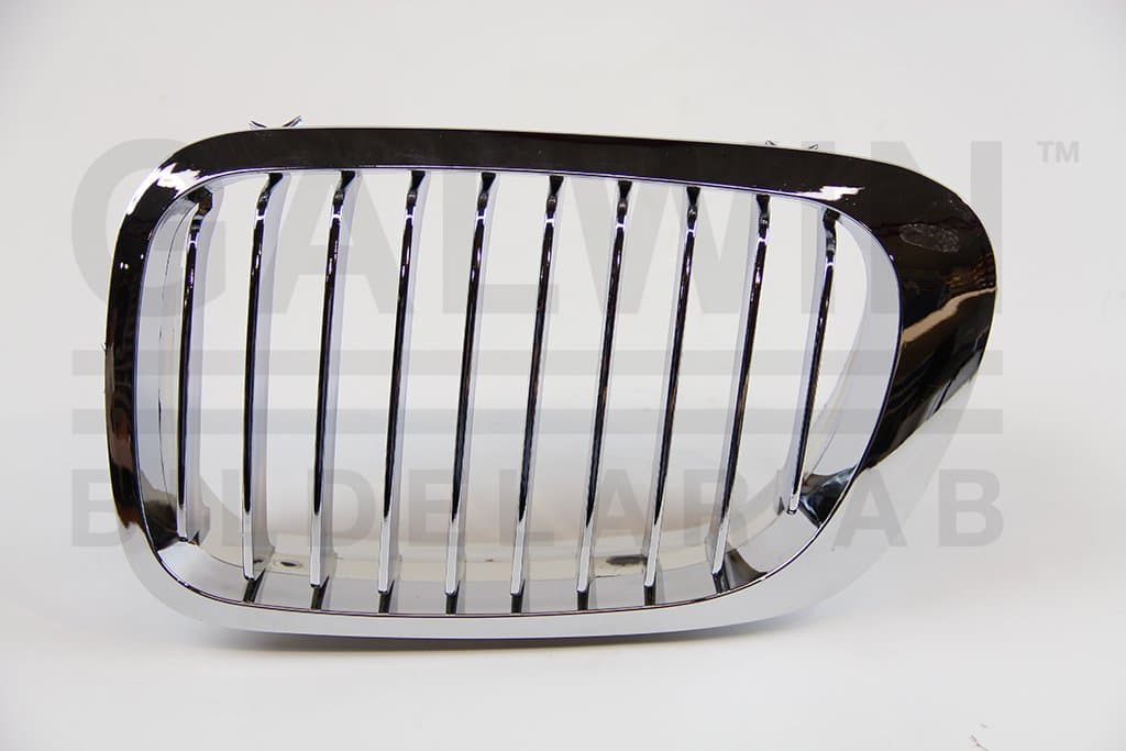 Galler för kylargrill hö med hål för dimljus (krom) -06/2012