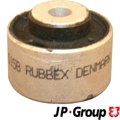 Länkarmsbussning — Framaxel, båda sidor