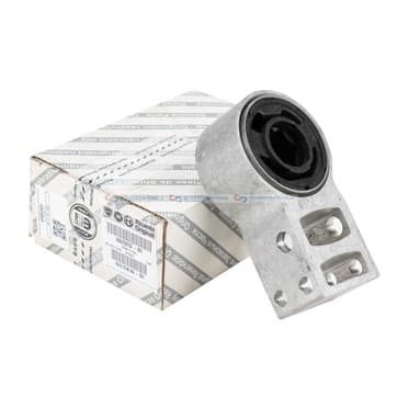 Hållare, länkarmsfäste från Autofrance