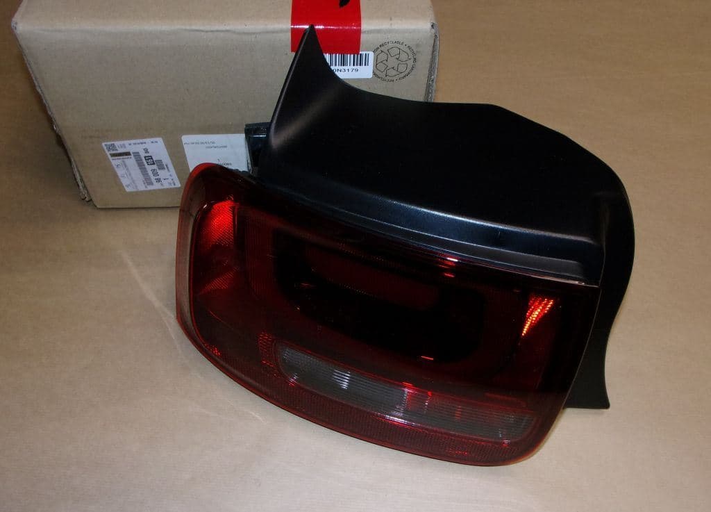 Bakljus - Citroën C4 Cactus vänster