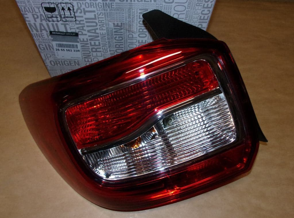 Bakljus - Dacia Logan vänster