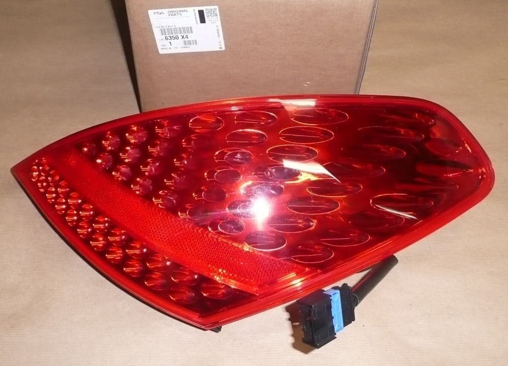 Bakljus - Peugeot 307 Cc vänster