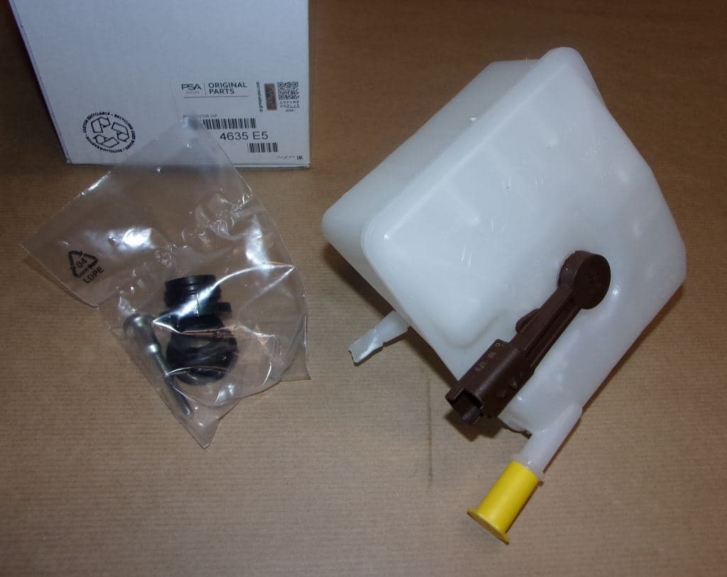 Behållare Pump Broms - Jeep C Berlingo II från Autofrance