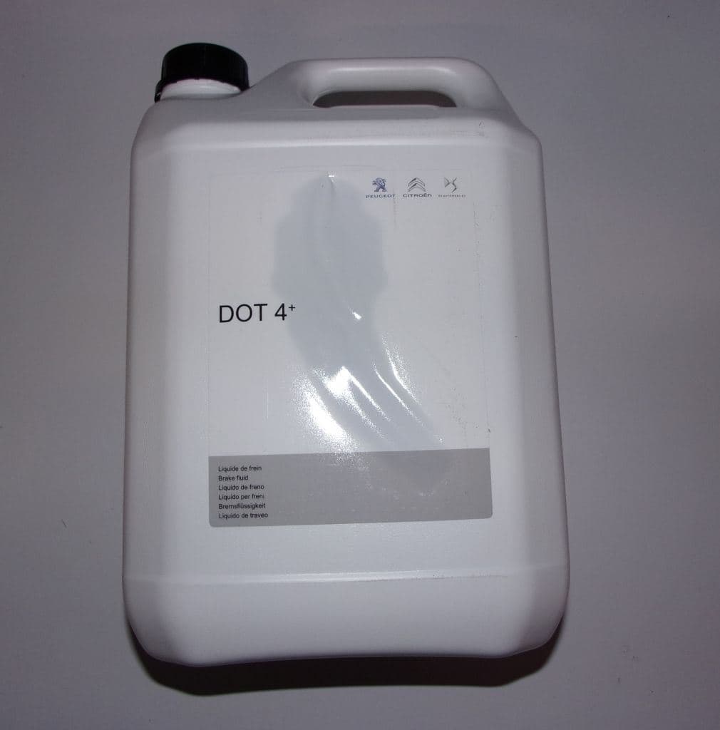Bromsvätska - DOT4+ 5L