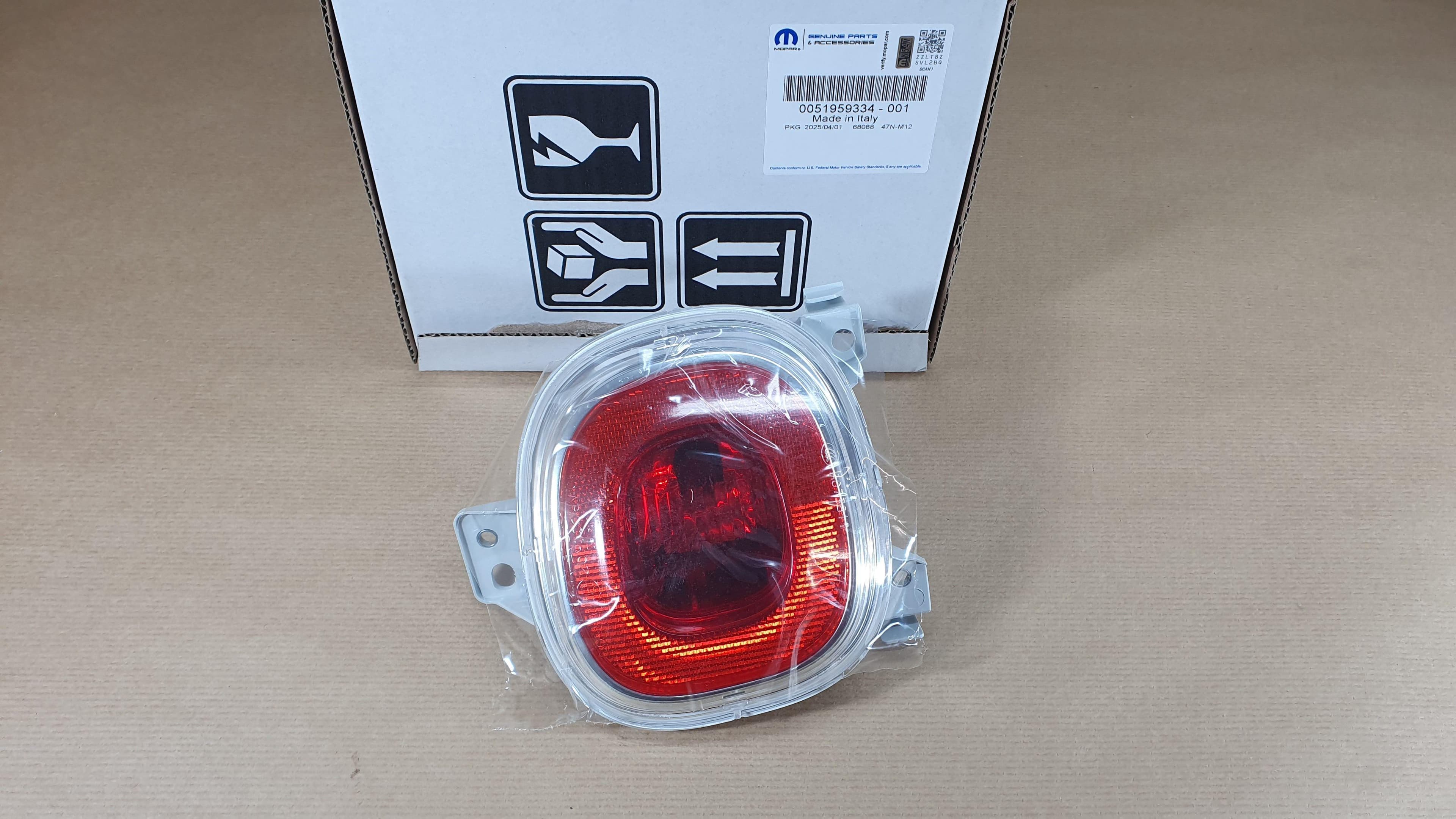 Dimljus - Fiat 500 bak vänster