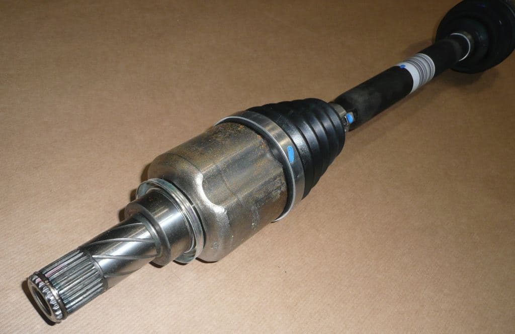 Drivaxel - Renault Clio III 1.5DCI 08> Z23 vänster