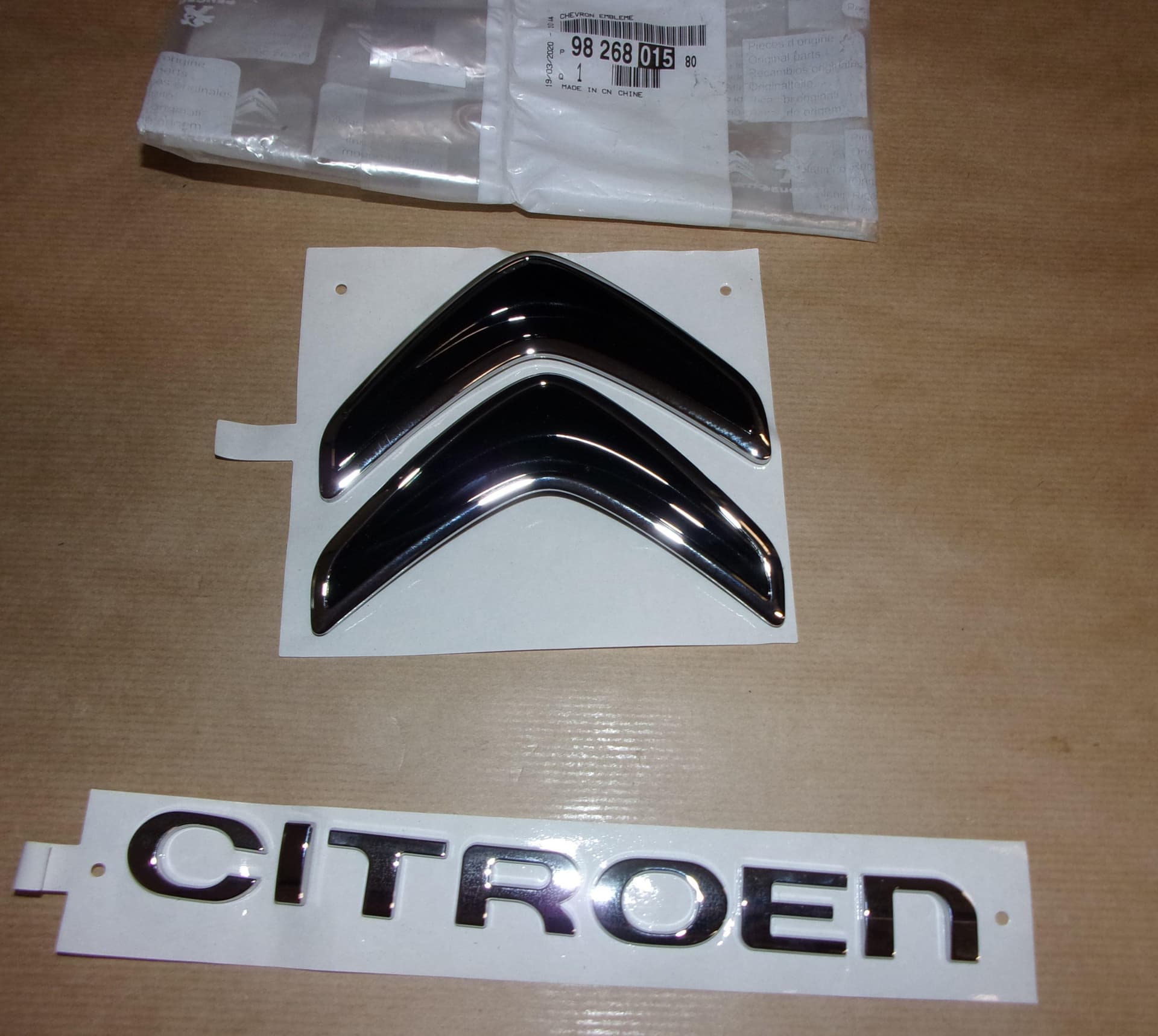 Emblem - Citroën C4 Cactus från Autofrance