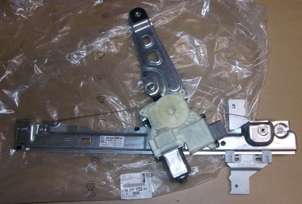 Fönsterhiss Elektrisk - Peugeot 3008/5008 höger, Fram