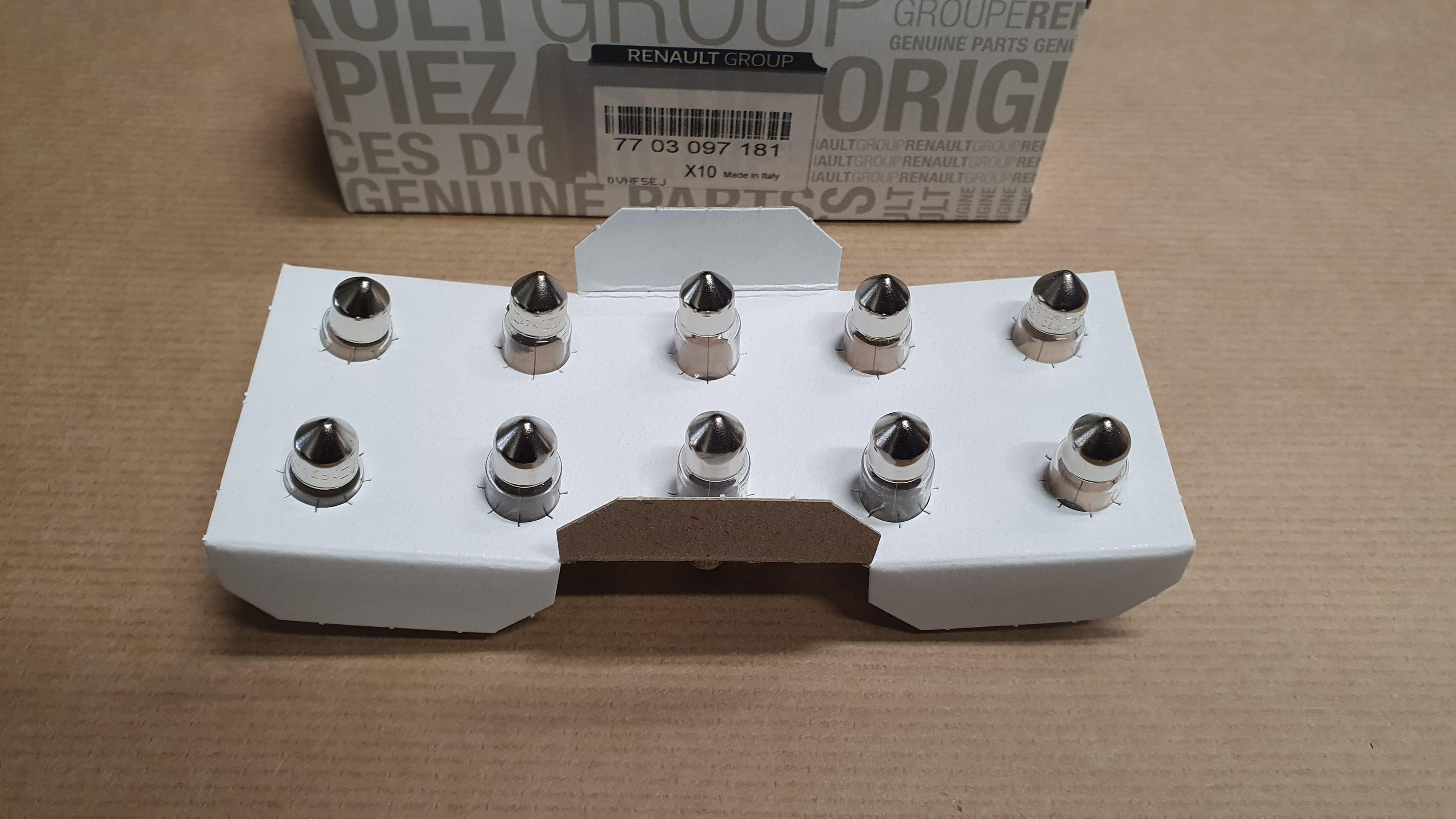 Glödlampa - W5W 12V 5W RENAULT från Autofrance