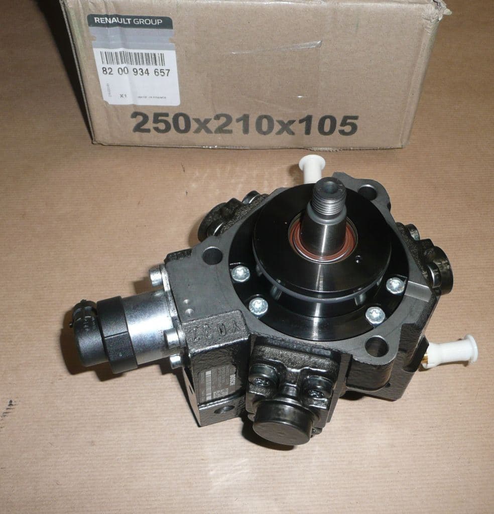 Insprutningspump - Renault Laguna III 2.0DCI