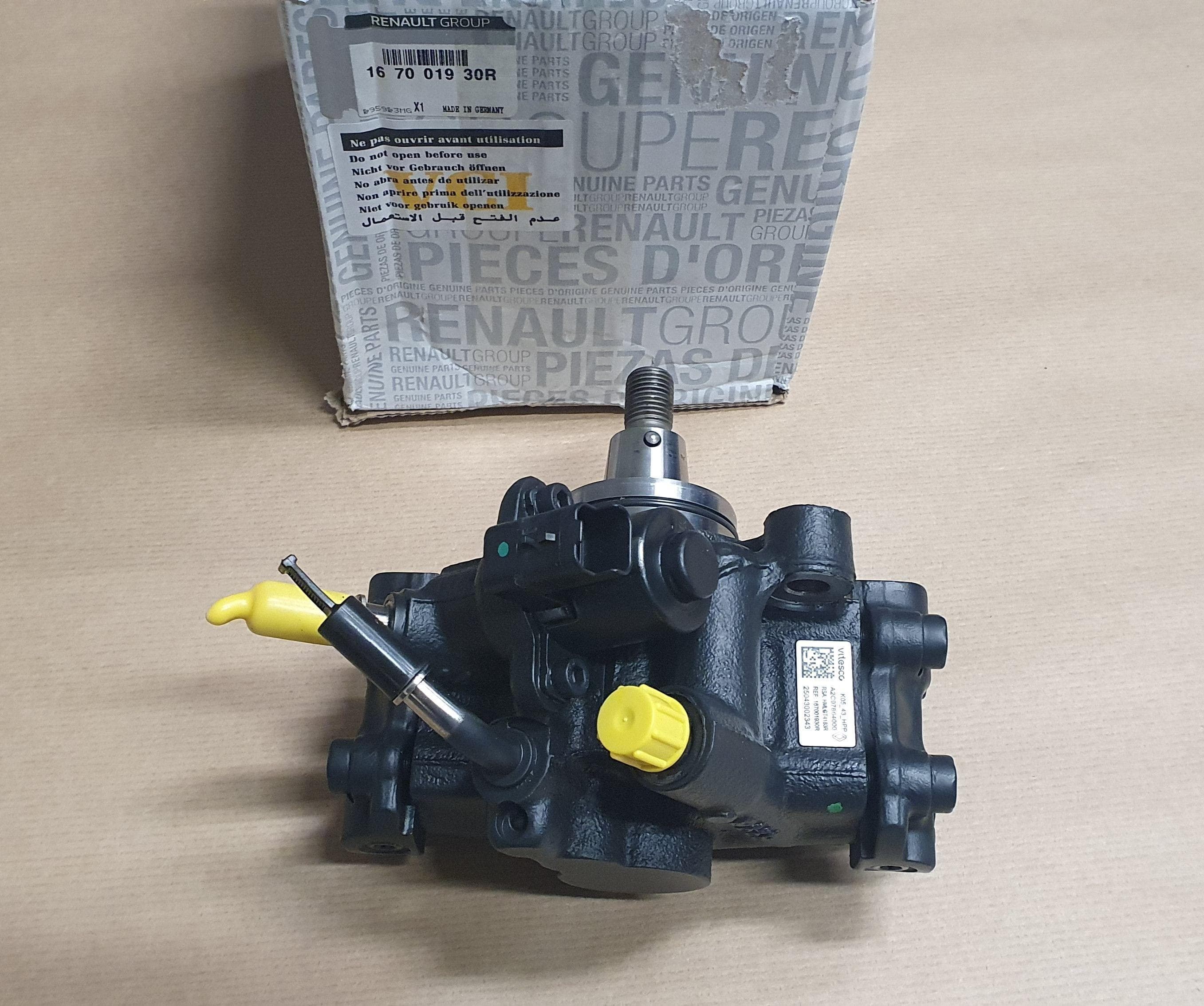 Insprutningspump - Renault Master III 2.3DCI, 19>