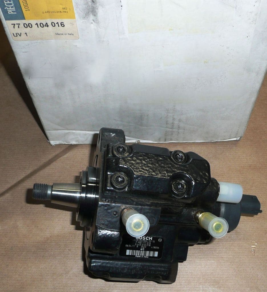 Insprutningspump - Renault Scenic I 1.9DCI