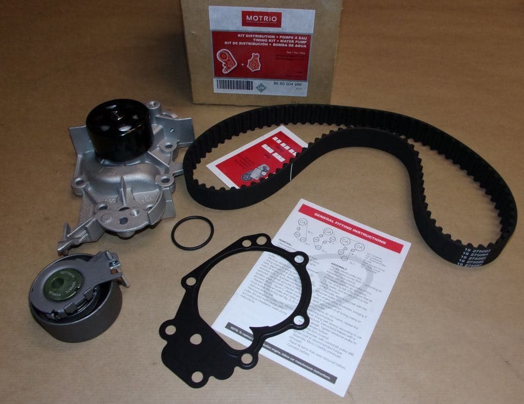 Kamremssats Med Pump - Renault Clio III 1.2 16V från Autofrance