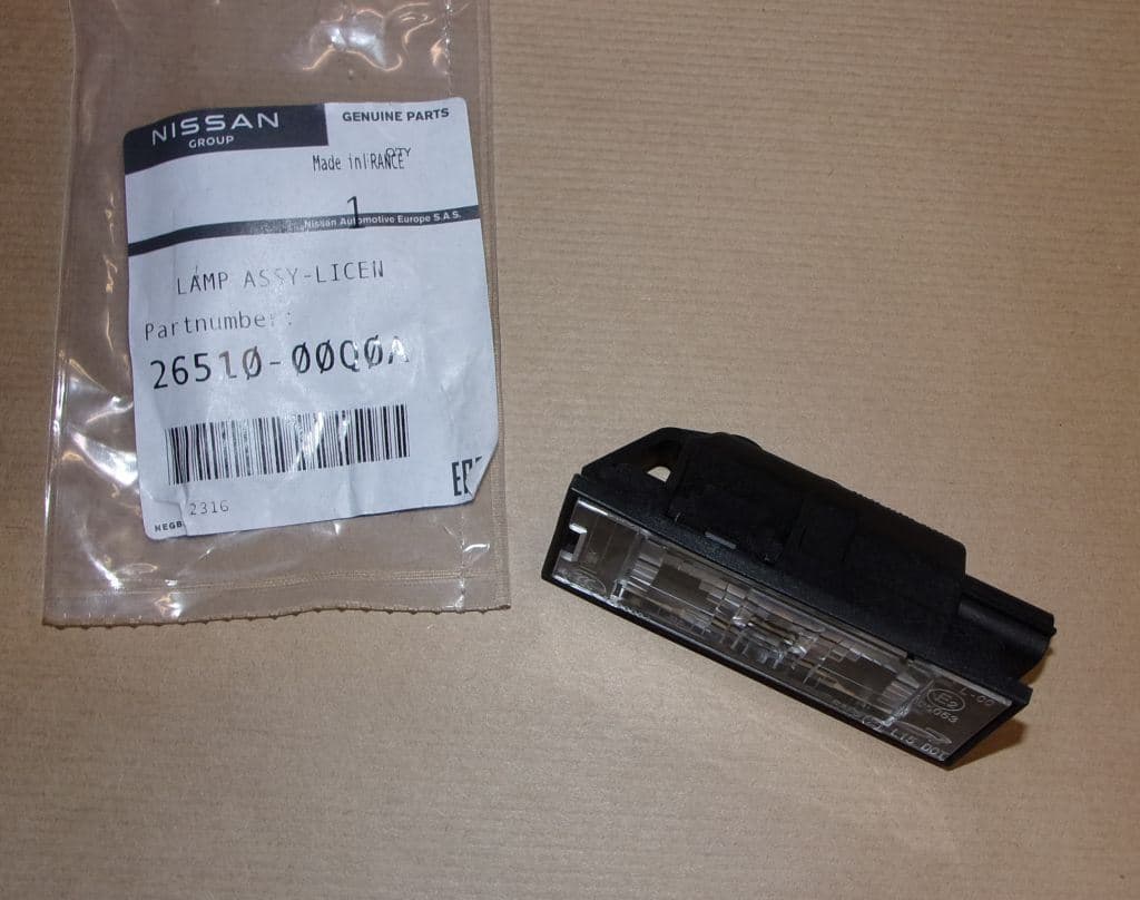 Lampa - Registreringsskylt R LAGUNA III,CLIO III