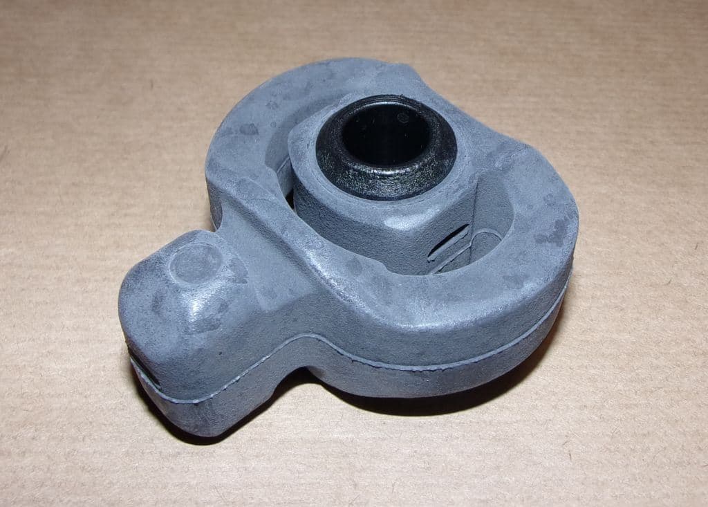 Ljuddämparfäste - Renault Master/Megane, Bak