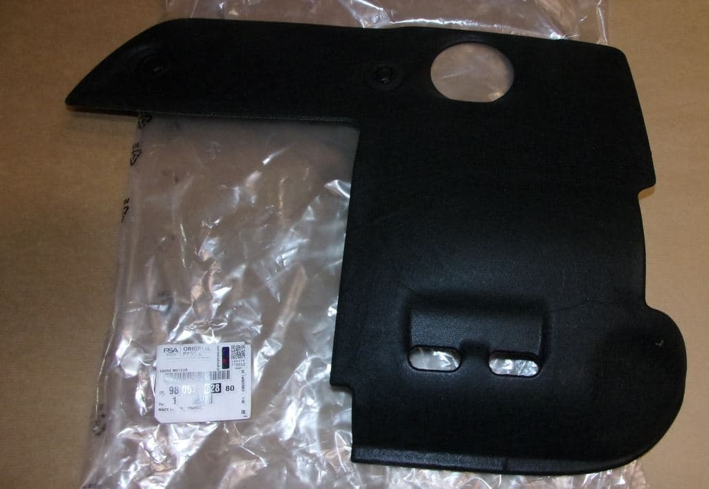Lock/kåpa Motor - Citroën Berlingo, Peugeot 208 1.6HDI från Autofrance