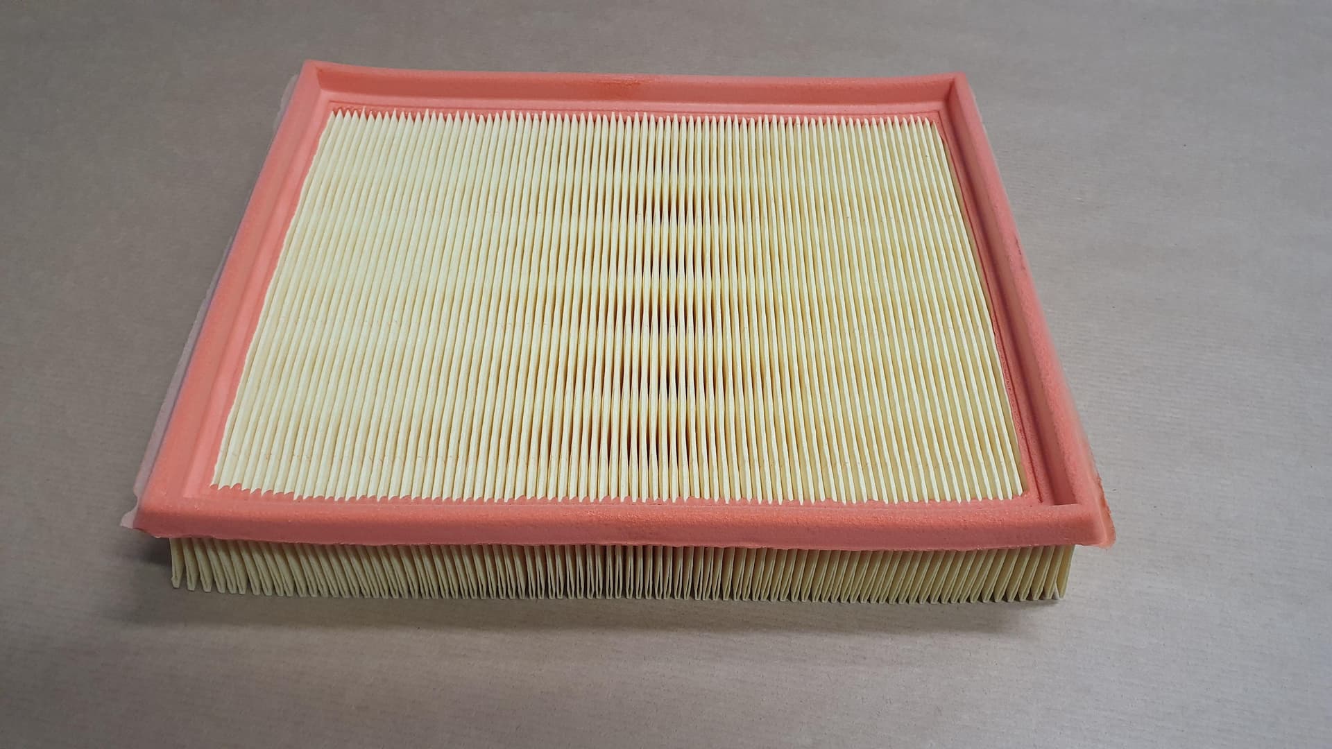 Luftfilter - Renault Laguna III 1.6 16V/2.0 16V från Autofrance
