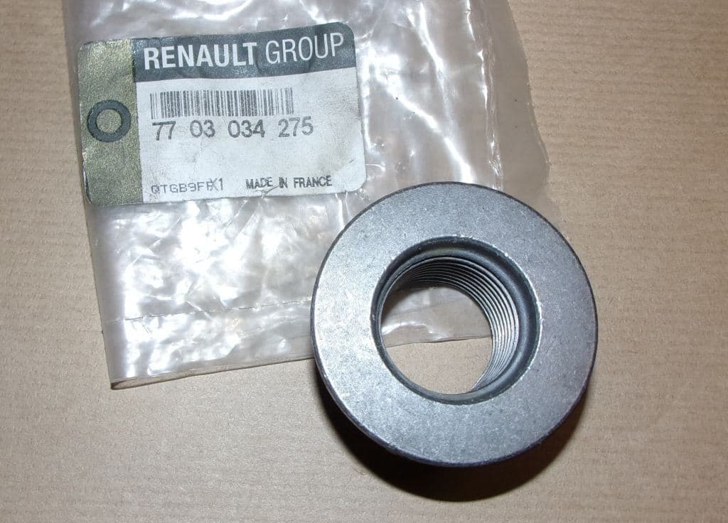 Mutter Drivaxel - Renault Master II/III/IV K35 från Autofrance